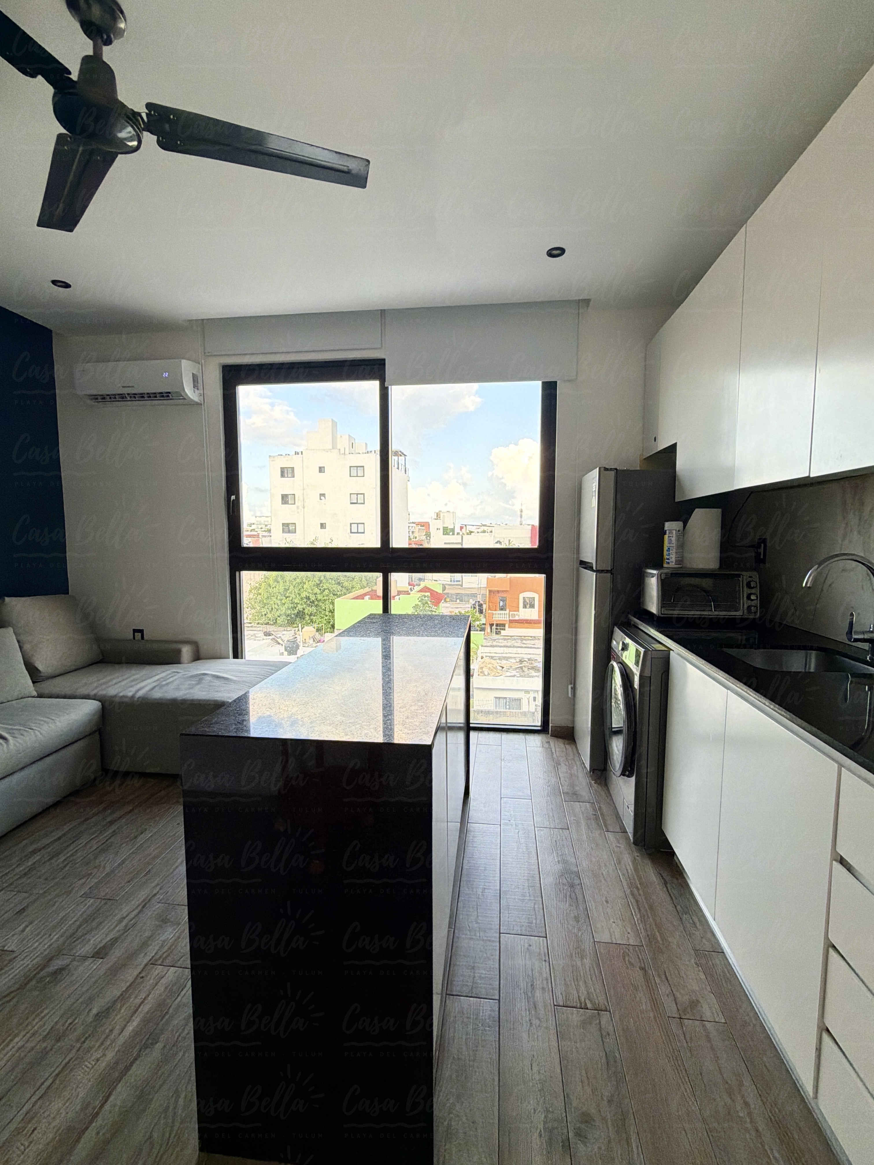 Huaya 18 Azul apartment kitchen in Playa del Carmen