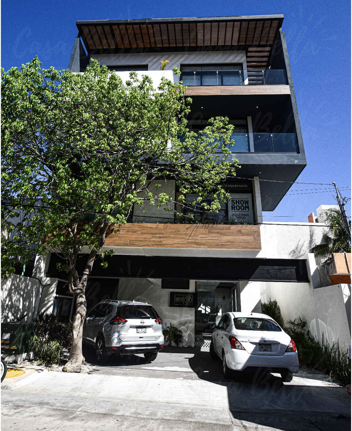 Huaya 18 building exterior